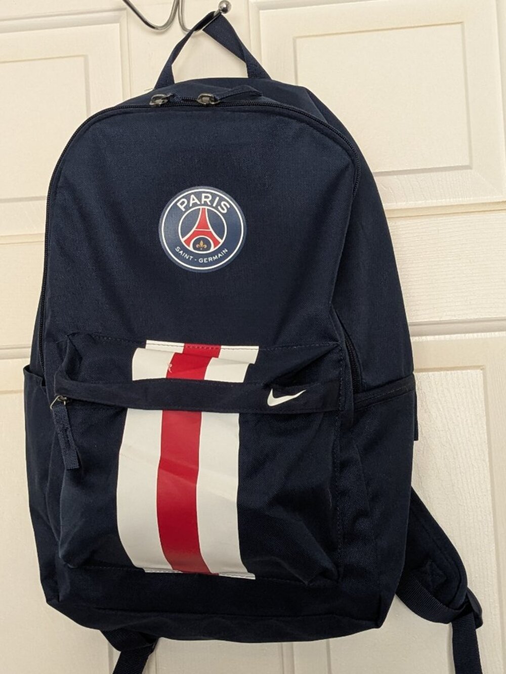 Nike Paris Saint-Germain Stadium Soccer Backpack - Picture 2 of 14